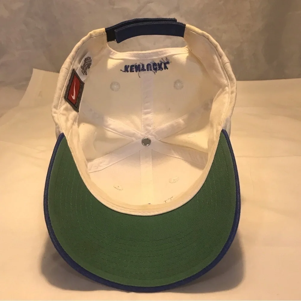 Nike University of Kentucky Adjustable Ball Cap